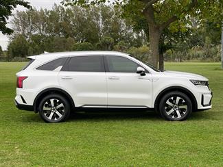 2020 Kia Sorento - Thumbnail