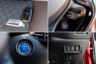 2017 Toyota C-HR - Thumbnail