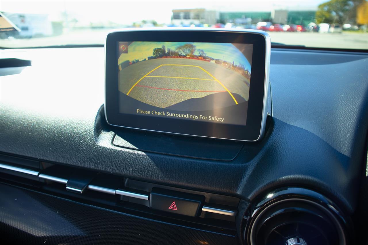 2016 Mazda Demio