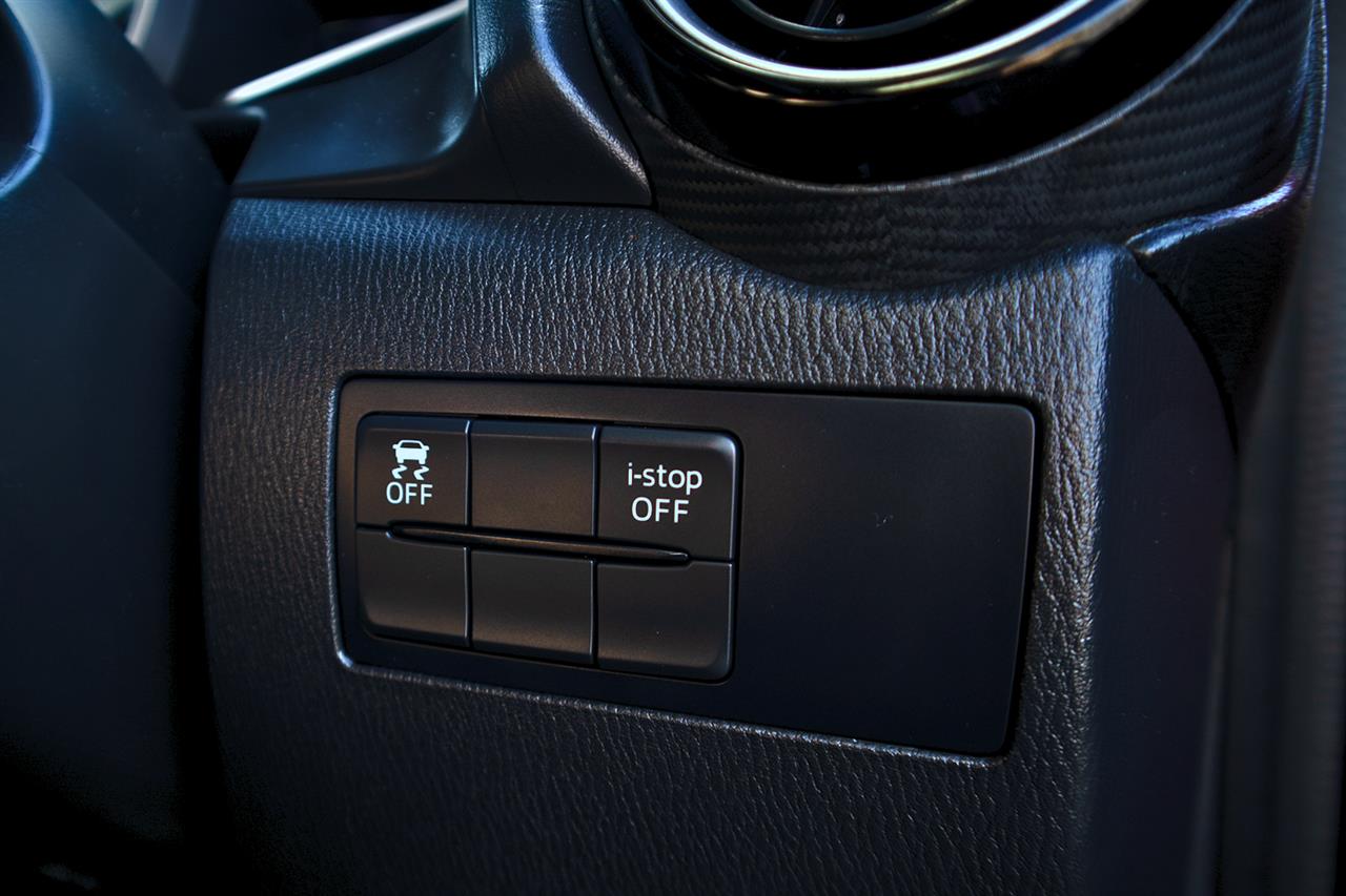 2016 Mazda Demio