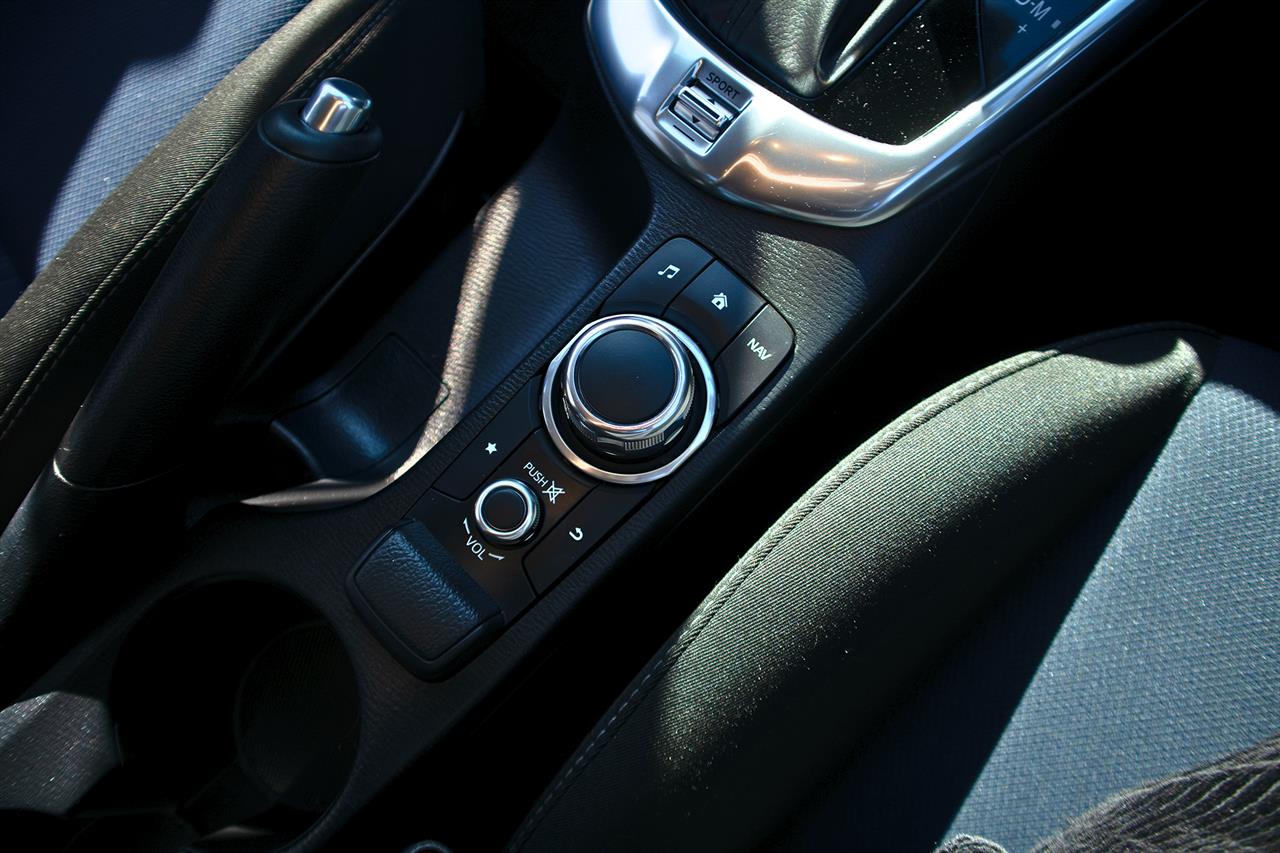 2016 Mazda Demio