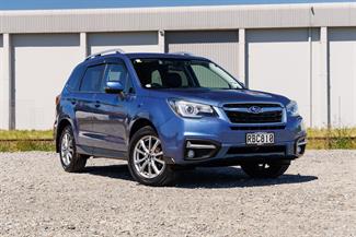 2015 Subaru Forester - Thumbnail