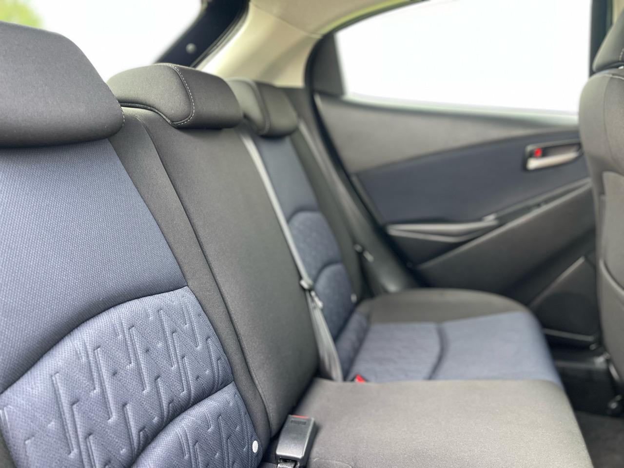 2015 Mazda Demio