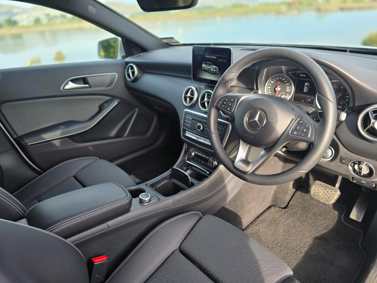 2018 Mercedes-Benz A180