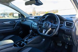 2019 Nissan Qashqai - Thumbnail