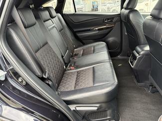 2014 Toyota Harrier - Thumbnail