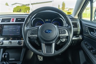 2016 Subaru Outback - Thumbnail