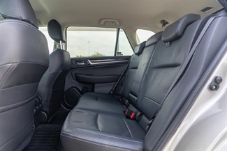2016 Subaru Outback - Thumbnail