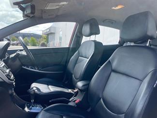 2013 Hyundai Accent - Thumbnail