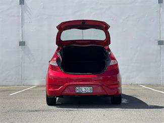 2013 Hyundai Accent - Thumbnail