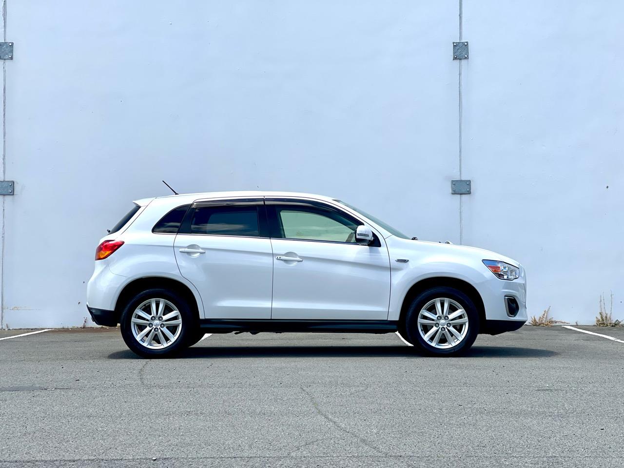 2014 Mitsubishi RVR