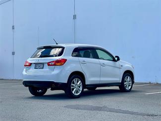 2014 Mitsubishi RVR - Thumbnail