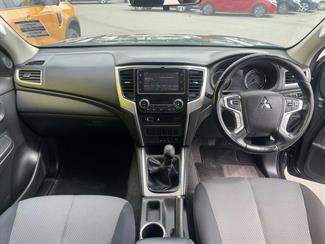 2019 Mitsubishi Triton - Thumbnail