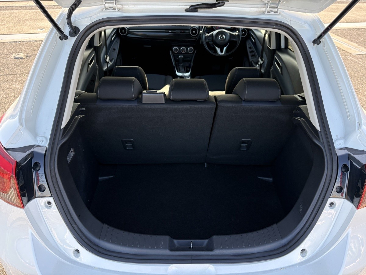 2015 Mazda Demio