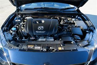 2015 Mazda Axela - Thumbnail