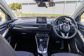 2014 Mazda Demio - Thumbnail