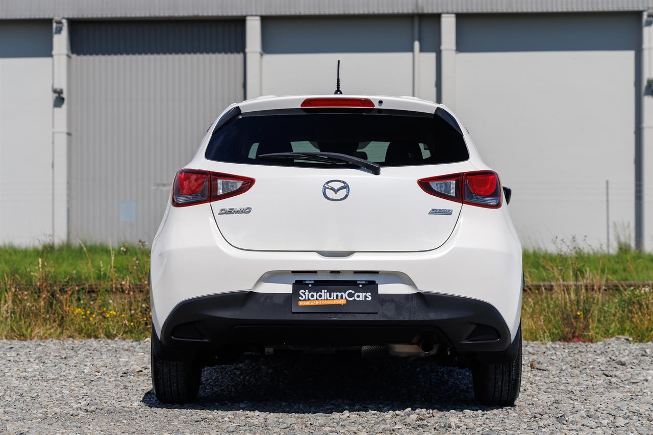 2014 Mazda Demio
