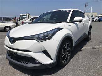 2017 Toyota C-HR - Thumbnail