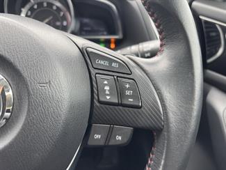 2014 Mazda Axela - Thumbnail
