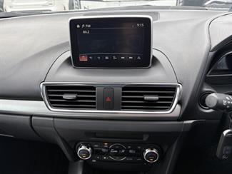 2014 Mazda Axela - Thumbnail