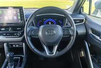2023 Toyota Corolla Cross - Thumbnail