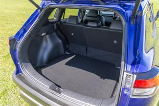 2023 Toyota Corolla Cross - Thumbnail