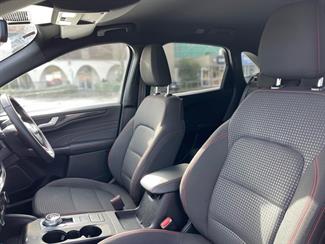 2023 Ford Escape - Thumbnail