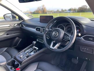 2025 Mazda CX-5 - Thumbnail