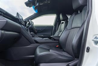 2021 Toyota Harrier - Thumbnail
