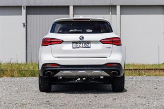 2021 MG Hs - Thumbnail