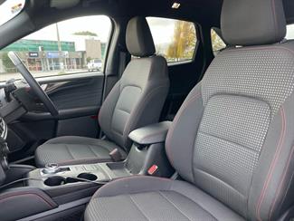 2023 Ford Escape - Thumbnail