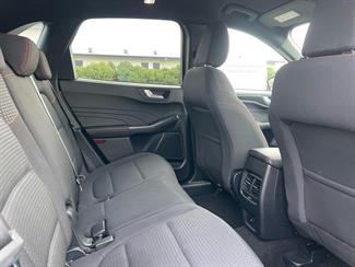 2023 Ford Escape - Thumbnail