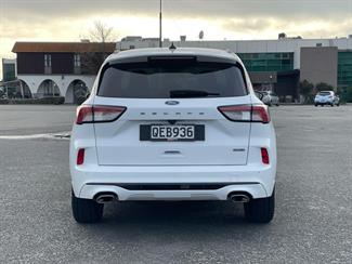 2023 Ford Escape - Thumbnail