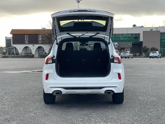 2023 Ford Escape - Thumbnail