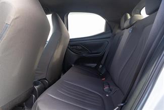 2021 Toyota Yaris - Thumbnail
