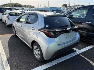 2021 Toyota Yaris - Thumbnail