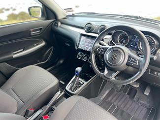2017 Suzuki Swift - Thumbnail