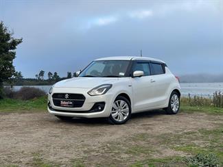 2017 Suzuki Swift - Thumbnail