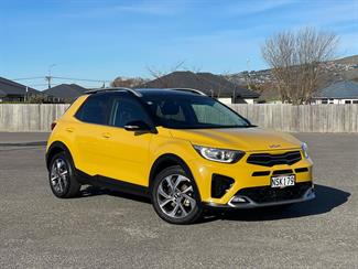 2021 Kia Stonic - Thumbnail