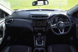 2021 Nissan Qashqai - Thumbnail