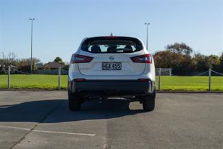 2021 Nissan Qashqai - Thumbnail