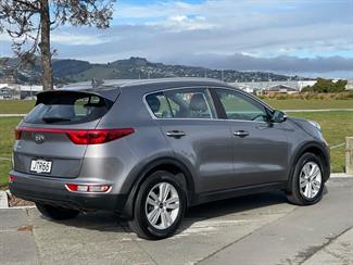 2016 Kia Sportage - Thumbnail