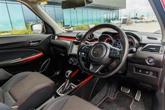 2023 Suzuki Swift - Thumbnail