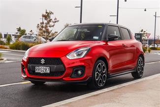 2023 Suzuki Swift - Thumbnail