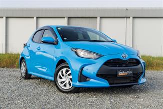 2020 Toyota Yaris - Thumbnail