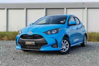 2020 Toyota Yaris - Thumbnail