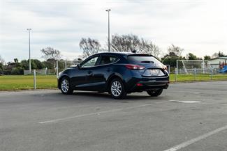 2014 Mazda Axela - Thumbnail