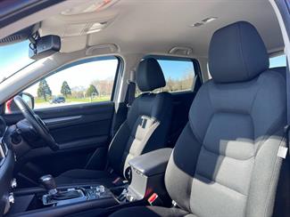 2017 Mazda CX-5 - Thumbnail