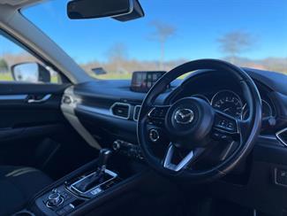 2017 Mazda CX-5 - Thumbnail