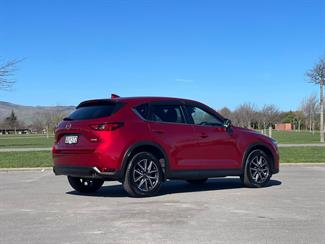 2017 Mazda CX-5 - Thumbnail